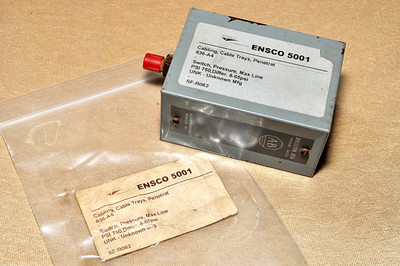 Allen Bradley 836 pressure control switch, Milwaukee Wis, Ensco 5001. Allen Bradley 836 pressure control switch, Milwaukee Wis, Ensco 5001.