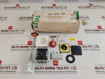 Schneider Electric Vccf3 Emergency Stop Switch Disconnector Set 63A 690V Ac Schneider Electric Vccf3 Emergency Stop Switch Disconnector Set 63A 690V Ac