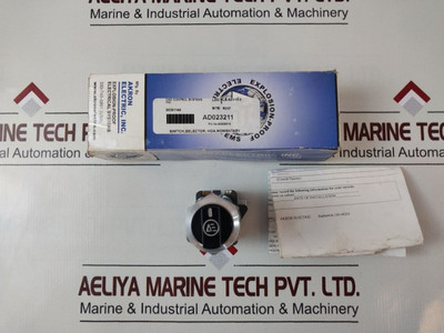 Akron Electric Xp3-rs2A-3 Selector Switch Hoa Momentary Akron Electric Xp3-rs2A-3 Selector Switch Hoa Momentary