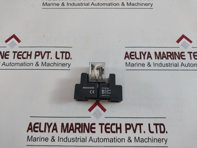 Schrack Pt78704 Relay Socket With Szr-my4-n1 Magnetic Relay