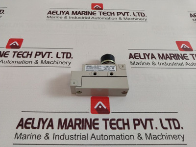 Omron Ze-na2-2 Limit Switch 15A 125, 250 Or 480Vac
