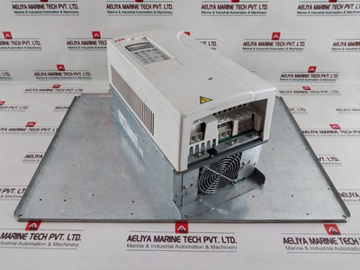 Variable Frequency Drive Acs800-u1-0030-5+L503+P901 by Abb Used Variable Frequency Drive Acs800-u1-0030-5+L503+P901 by Abb Used