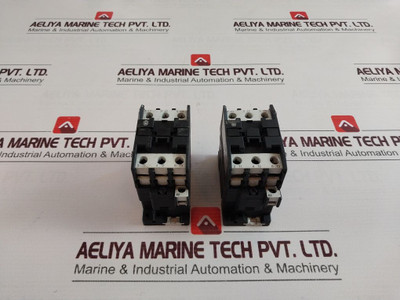 Moeller Dil0M Auxiliary Contactor 24V 50/60Hz