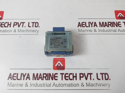 Telemecanique Xckm Limit Switch Ac 15 240V 3A