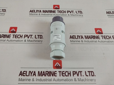 Mennekes 655Rs Industrial Power Plug 16A 2P Ip44 Mennekes 655Rs Industrial Power Plug 16A 2P Ip44