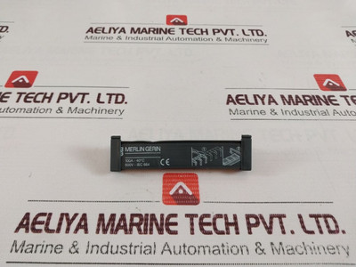Terminal Strip Merlin Gerin 100A-40°C - 500V-iec 664 Used
