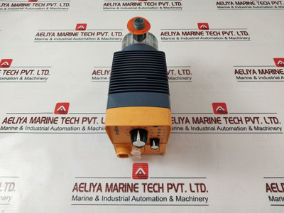 Dosing Pump Bt4B1604Npb9000Ua000000 by Prominent Used Dosing Pump Bt4B1604Npb9000Ua000000 by Prominent Used