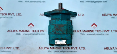 Vickers V30 1P 28 1C 10 Vane Pump 3-93
