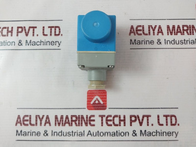 Solenoid Valve Coil Danfoss Nessie Clip-on 018F6189 New Solenoid Valve Coil Danfoss Nessie Clip-on 018F6189 New
