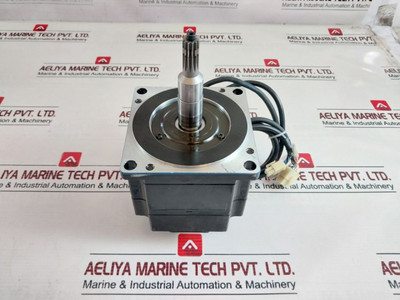 Yaskawa Electric SGMP-08AWYR33 AC Servo Motor Used Yaskawa Electric SGMP-08AWYR33 AC Servo Motor Used