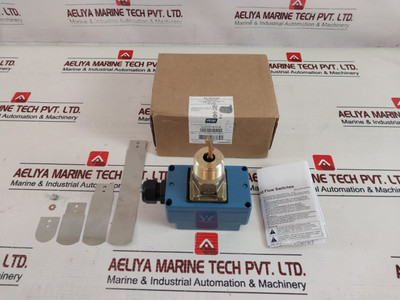 Liquid Flow Switch Johnson Controls F61Tb-9100 New Liquid Flow Switch Johnson Controls F61Tb-9100 New