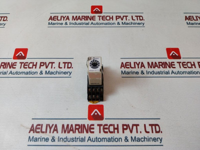 Timer Relay Omron My2V - 5A 250V - 10 Sec Used Timer Relay Omron My2V - 5A 250V - 10 Sec Used
