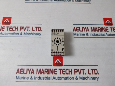 Relay Socket Omron Pf113A-n - 10A 400Vac Used Relay Socket Omron Pf113A-n - 10A 400Vac Used