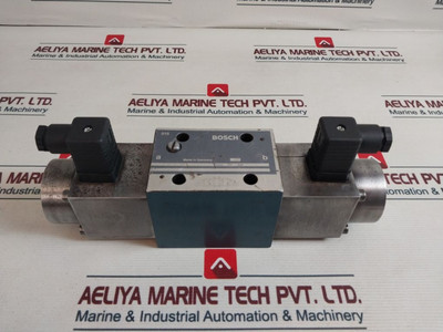 Directional Valve Bosch 0 811 404 832 Used