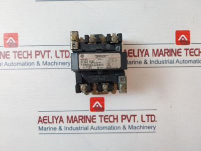 General Electric Cr305C0 Nema 1 Contactor Starter 600V Ac 30A Used General Electric Cr305C0 Nema 1 Contactor Starter 600V Ac 30A Used