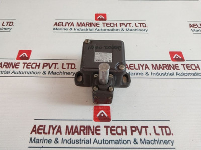 Limit Switch Schmersal Tl 422-01Y - Schmersal New Limit Switch Schmersal Tl 422-01Y - Schmersal New