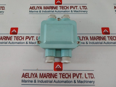 F8821 250V 20A Watertight Junction Box