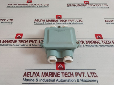 Marine Junction Box J-2M Ip56 250V - 20A New Marine Junction Box J-2M Ip56 250V - 20A New
