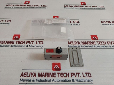 Micro Switch Burgess M3Brm - 10A 125 V.A.C. Used Micro Switch Burgess M3Brm - 10A 125 V.A.C. Used