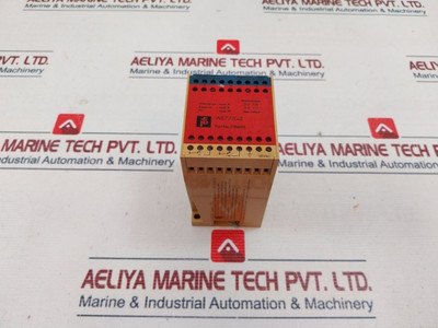 Pepperl+Fuchs We77/Ex2 Isolated Switch Amplifier 01669S 250Vac 500Va Pepperl+Fuchs We77/Ex2 Isolated Switch Amplifier 01669S 250Vac 500Va