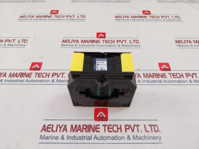 Transformer Socomec Tcb 55-80 - Primary 1000A - Secondary 5A Transformer Socomec Tcb 55-80 - Primary 1000A - Secondary 5A
