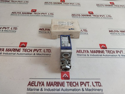 Telemecanique Xmlb010A2S11 Pressure Switch 5 Bar