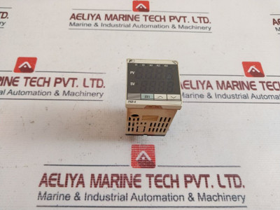 Fuji Electric Pxr4Tas1-1V5W0 Temperature Controller Pxr-4 100-240Vac 50/60Hz