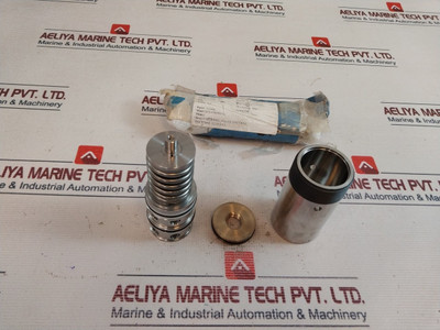 Oceaneering 100742 E Cartridge Valve Spm 3Wnc Set