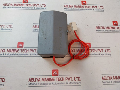 Defrost Control Timer Switch Paragon Electric 8045-20 Defrost Control Timer Switch Paragon Electric 8045-20