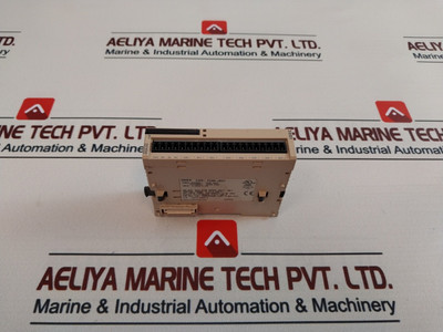 Analog Idec Fc4A-j8C1 PLC Input Module - Japan