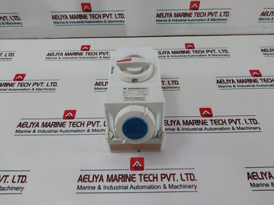 Mennekes 7012Rs Switchable Ip67 Industrial Interlock Socket