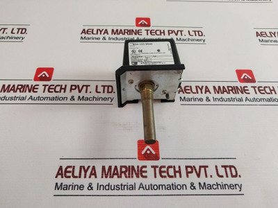 United Electric B54-103 9040 Temperature Controlling Switch 15A 480Vac