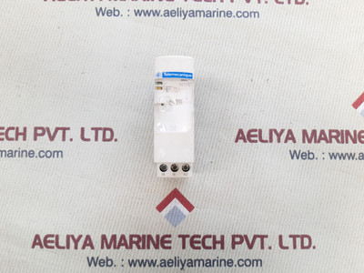 Telemecanique timer 0.05s-300h 998 110-240v~50/60hz 24v~50/60hz Telemecanique timer 0.05s-300h 998 110-240v~50/60hz 24v~50/60hz