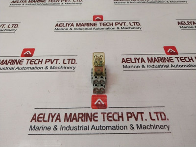 Lot Of 3X Idec Rh2B-ul Power Relay With Base Dc24V 10A