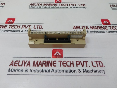 Lot Of 2X Omron Xw2D-40G6 Connector