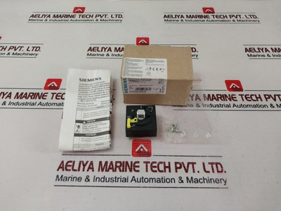 Siemens 3Vt9100-3Hg10 Door-coupling Rotary Operating Mechanism Sw Ip40