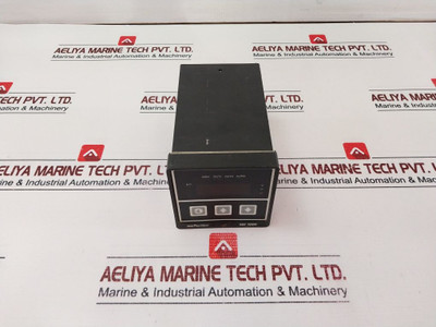 Partlow Mic 2000 Digital Process Controller Equipment 115/230Vac 50/60Hz 15Va