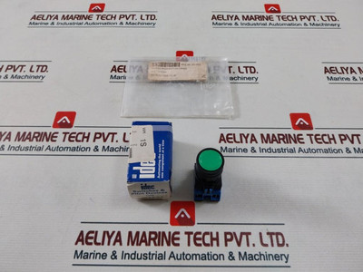 Idec Hw1B-m120-g Green Pushbutton Switch Hw-g10 600V