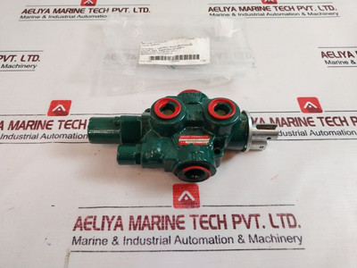 Compactor 445Cr001, Direction Control Valve, Hydraulics Compactor 445Cr001, Direction Control Valve, Hydraulics