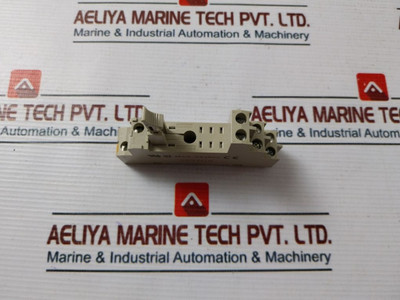 Relay Socket Omron P2Rf-08-e 5A 250V China Relay Socket Omron P2Rf-08-e 5A 250V China