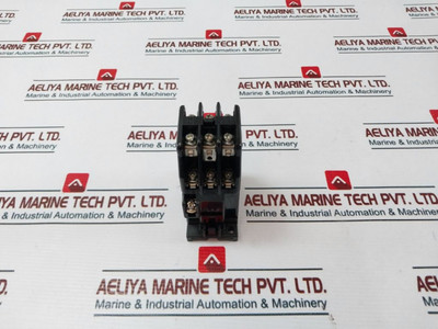 Fuji Electric Src50-2U/X (4A2B) Magnetic Contactor 200-220V 50/60Hz Fuji Electric Src50-2U/X (4A2B) Magnetic Contactor 200-220V 50/60Hz