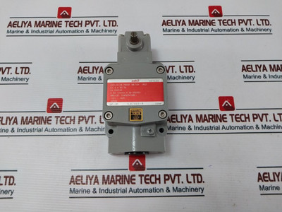 Switch Azbil Explosion Proof 1Lx7001-r Switch Azbil Explosion Proof 1Lx7001-r