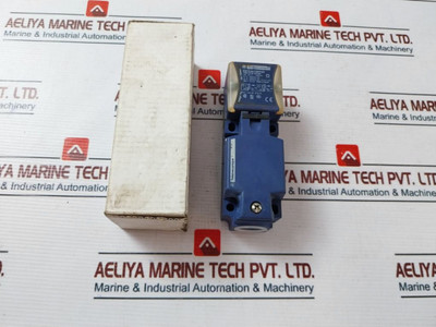 Inductive Proximity Sensor Schneider Electric Telemecanique Inductive Proximity Sensor Schneider Electric Telemecanique