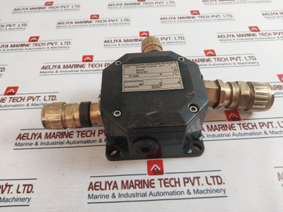 Hawke International Pl612 Conduit Junction Box With Three Gland 17A 550V