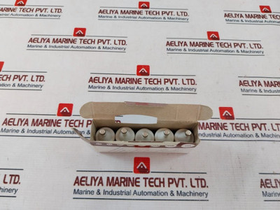 Lot Of 5X 4A 500V Fuse Links 500V Ac/Dc