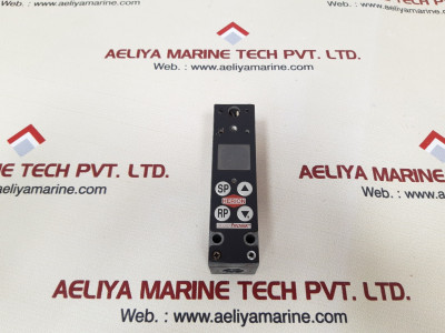 Fluid 0886610 pressure switch