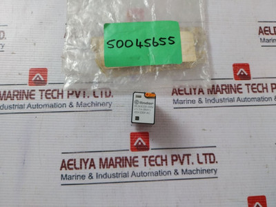 Finder 55.34.8.230.0054 Plug-in Relay 7A 250V Used Finder 55.34.8.230.0054 Plug-in Relay 7A 250V Used
