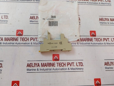 Omron P2Rf-08-e Relay Socket 1311Ew