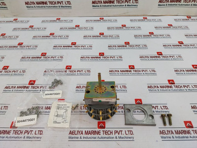 Electroswitch W-2 Rotary Switch 3669A79G02 8-20A 300-600Vac