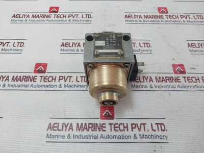 Temperature Switch Kobold Ter-tx490, Kobold,Tx 490 Used Temperature Switch Kobold Ter-tx490, Kobold,Tx 490 Used